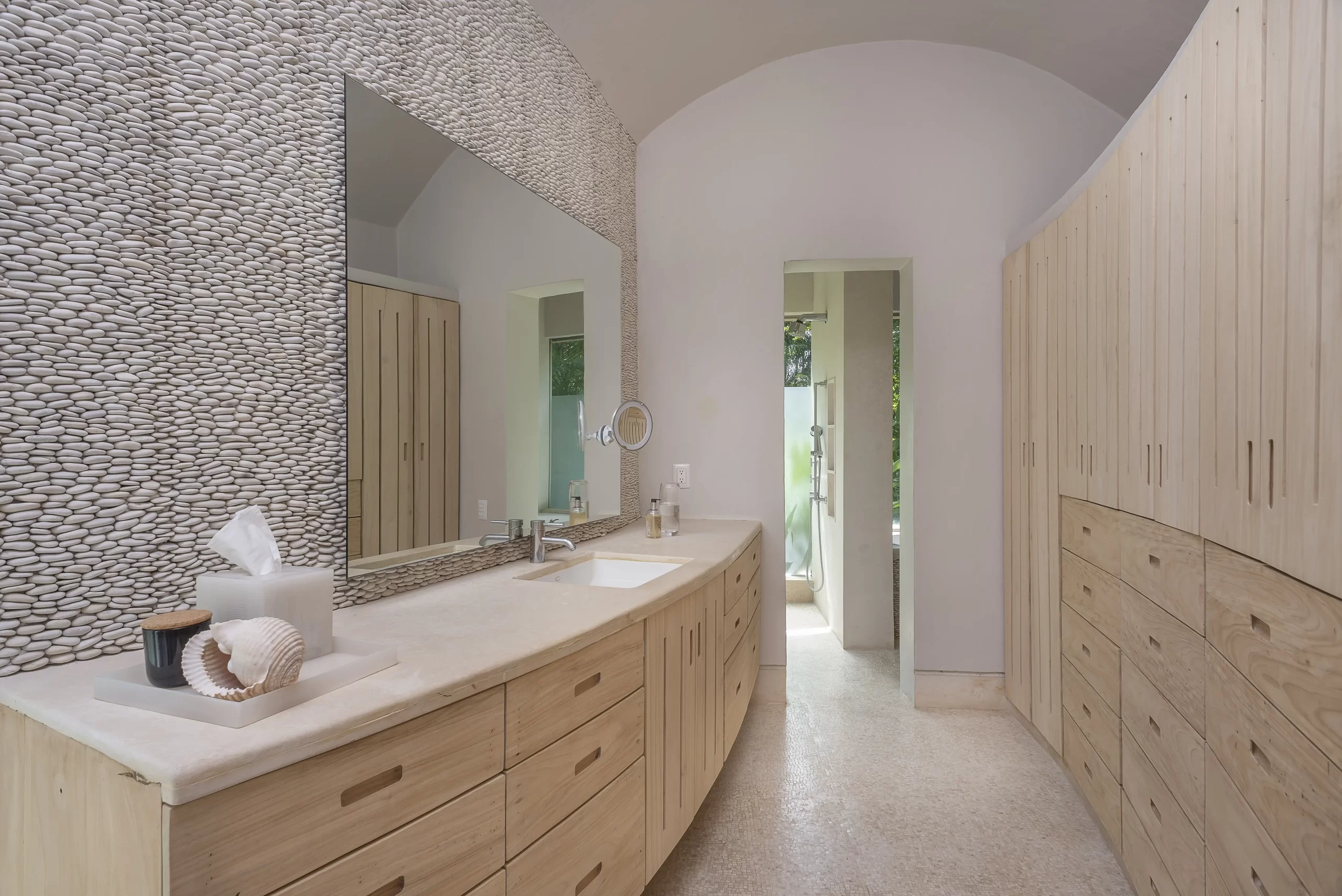 Masterbathroom-ezgif.com-jpg-to-webp-converter